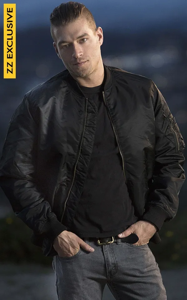 Xander Corvus