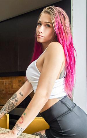 John Doe, Jane Smith, Bob Johnson - Title of Video" (Replace "John Doe, Jane Smith, Bob Johnson" with the names of the 3 most relevant performers and "Title of Video" with a descriptive and relevant title for the video.)