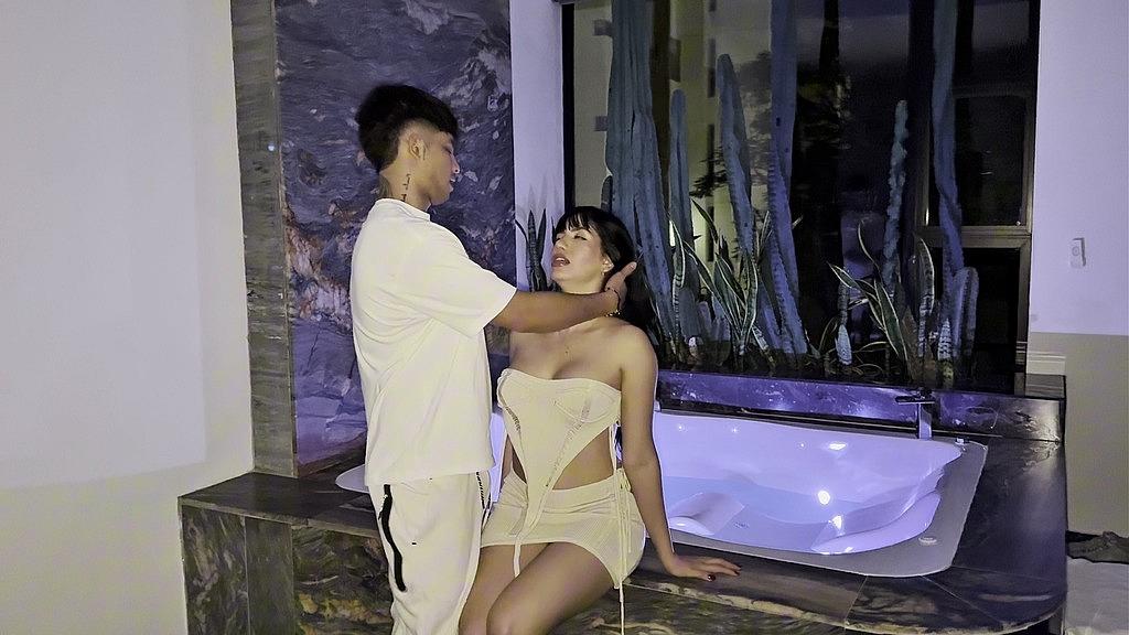 Yenifer CHP and Danner Mendez: Passionate Big Boobs Big Ass Anal Sex (HD)