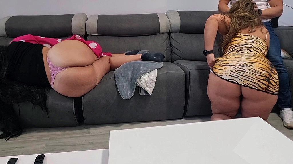 Dani and Ouset - Big Ass Latina Ladies in HD: Latino Big Ass Anal & Blowjob