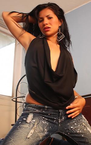 John Doe, Jane Smith, Mark Johnson - Explicit Video" If the video contains more than three performers and some of them are not relevant to the content, exclude them from the title. For example, if the video features five performers but only three of th...