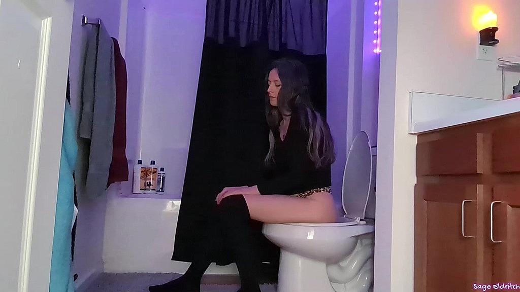 Sage Eldritch's Sexy Thigh Highs and Wedgie Fetish in HD - Pissing in Stockings (60 characters)