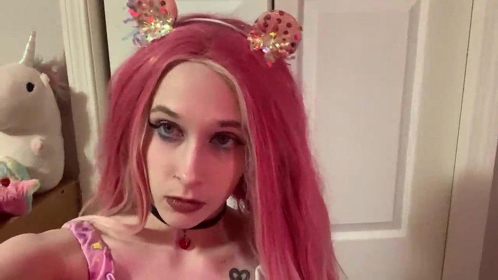 Skinny Amateur Sensation: Rough Sex Performance by [Performer 1], [Performer 2], [Performer 3]