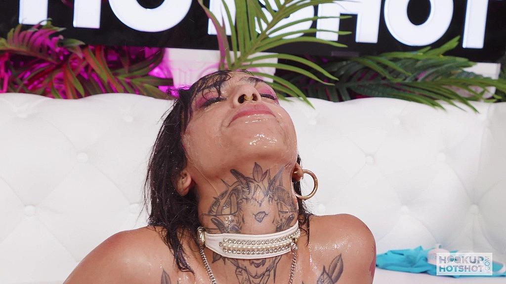 Ravyn Alexa and Nade Nasty's Sloppy Piss and Hardcore Sex