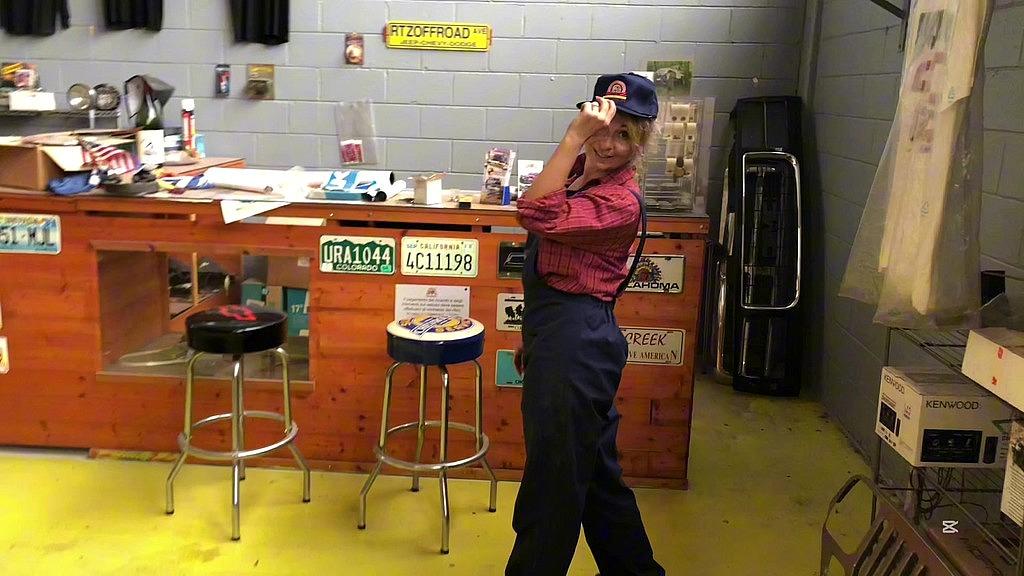 Anal Creampie: HD Big Cock Blonde Video