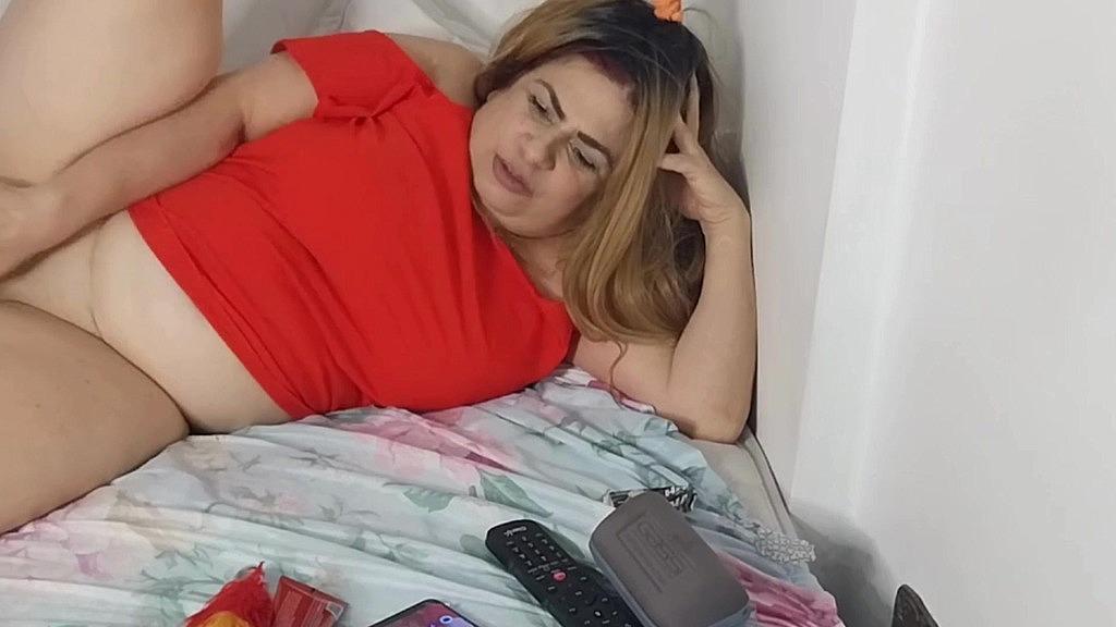 Mature Woman's Rough Sex Experience with Sex Machine - HD POV