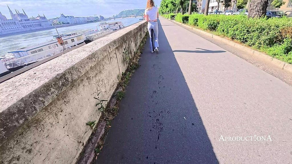 Bonieboy and Mery Secret's Outdoor Wetting Session in Budapest